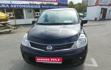 Nissan Tiida, 2010 год, 950 000 рублей, 2 фотография