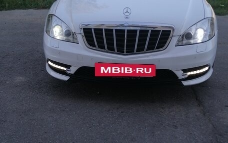 Mercedes-Benz S-Класс, 2006 год, 1 200 000 рублей, 2 фотография