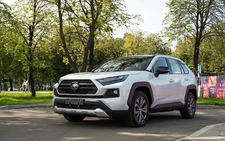 Toyota RAV4, 2024 год, 4 100 000 рублей, 2 фотография