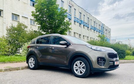 KIA Sportage IV рестайлинг, 2017 год, 2 000 000 рублей, 2 фотография