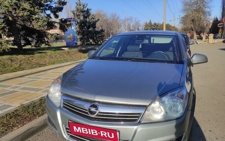 Opel Astra H, 2014 год, 850 000 рублей, 1 фотография