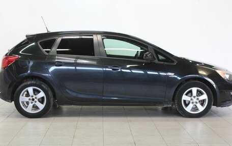 Opel Astra J, 2013 год, 990 000 рублей, 4 фотография