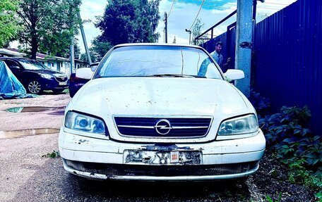 Opel Omega B, 2000 год, 140 000 рублей, 2 фотография