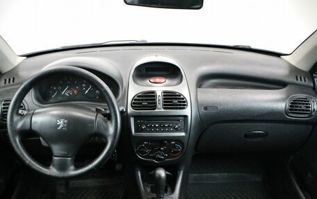 Peugeot 206, 2003 год, 399 000 рублей, 14 фотография