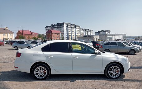 Volkswagen Jetta VI, 2012 год, 920 000 рублей, 6 фотография