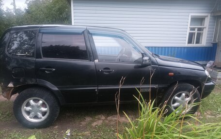 Chevrolet Niva I рестайлинг, 2003 год, 220 000 рублей, 3 фотография