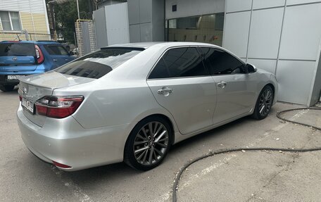 Toyota Camry, 2011 год, 1 800 000 рублей, 2 фотография