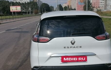 Renault Espace V рестайлинг, 2016 год, 1 700 000 рублей, 5 фотография