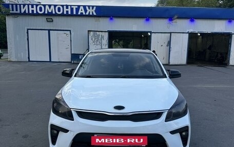 KIA Rio IV, 2017 год, 1 250 000 рублей, 2 фотография