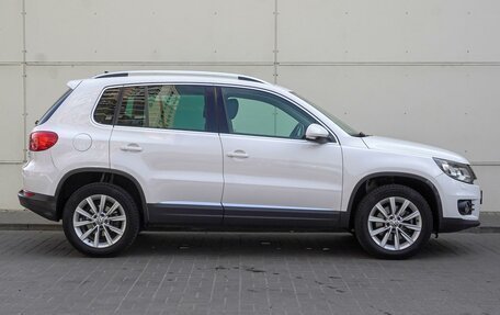 Volkswagen Tiguan I, 2012 год, 1 630 000 рублей, 5 фотография