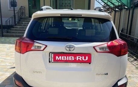 Toyota RAV4, 2013 год, 2 260 000 рублей, 5 фотография