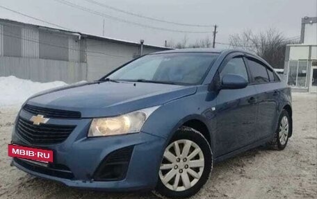 Chevrolet Cruze II, 2012 год, 700 000 рублей, 2 фотография