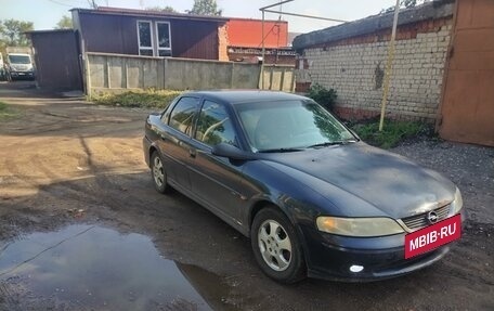 Opel Vectra B рестайлинг, 2000 год, 235 000 рублей, 2 фотография