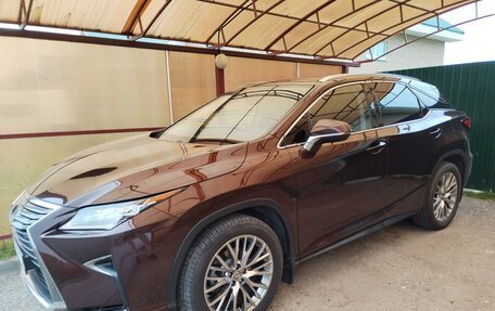 Lexus RX IV рестайлинг, 2017 год, 3 495 000 рублей, 4 фотография