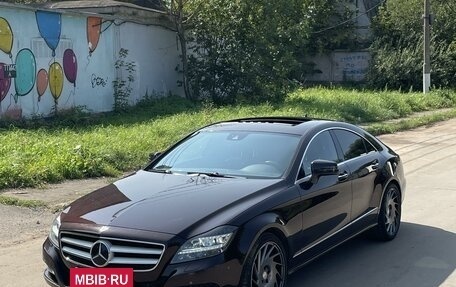 Mercedes-Benz CLS, 2012 год, 2 300 000 рублей, 2 фотография