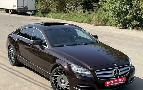 Mercedes-Benz CLS, 2012 год, 2 300 000 рублей, 11 фотография