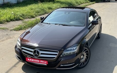 Mercedes-Benz CLS, 2012 год, 2 300 000 рублей, 8 фотография