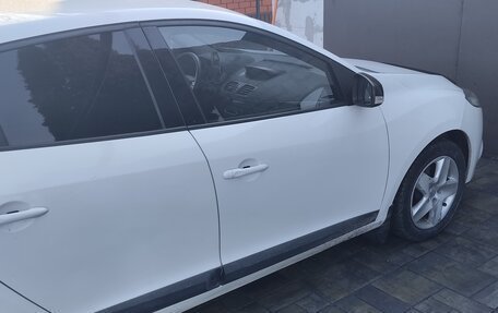 Renault Megane III, 2011 год, 700 000 рублей, 14 фотография