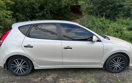 Hyundai i30 I, 2010 год, 800 000 рублей, 7 фотография