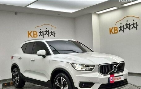 Volvo XC40 I, 2021 год, 4 022 000 рублей, 4 фотография