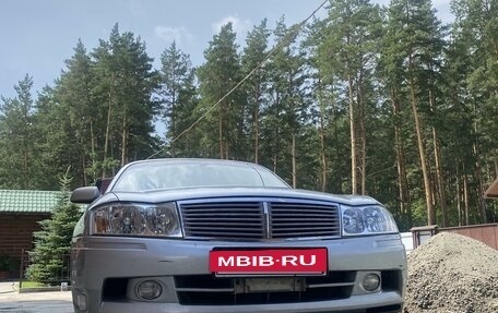 Nissan Gloria XI, 2000 год, 670 000 рублей, 4 фотография