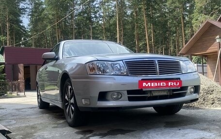 Nissan Gloria XI, 2000 год, 670 000 рублей, 5 фотография