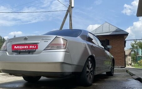 Nissan Gloria XI, 2000 год, 670 000 рублей, 13 фотография