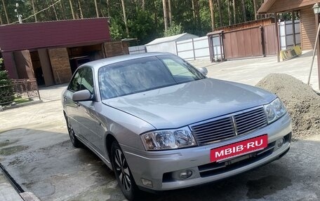 Nissan Gloria XI, 2000 год, 670 000 рублей, 8 фотография