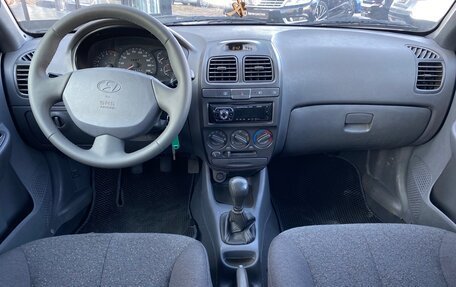 Hyundai Accent II, 2005 год, 450 000 рублей, 12 фотография