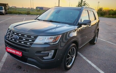 Ford Explorer VI, 2017 год, 2 900 000 рублей, 2 фотография