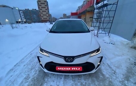 Toyota Corolla, 2022 год, 2 400 000 рублей, 1 фотография