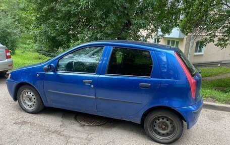 Fiat Punto III Punto Evo рестайлинг, 2001 год, 180 000 рублей, 5 фотография