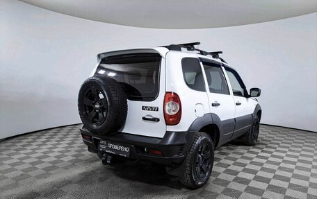 Chevrolet Niva I рестайлинг, 2019 год, 990 000 рублей, 5 фотография