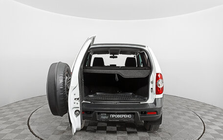 Chevrolet Niva I рестайлинг, 2015 год, 766 000 рублей, 10 фотография