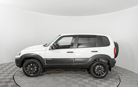 Chevrolet Niva I рестайлинг, 2015 год, 766 000 рублей, 8 фотография