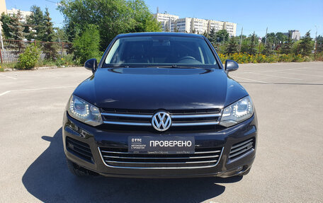 Volkswagen Touareg III, 2010 год, 1 890 000 рублей, 2 фотография