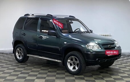 Chevrolet Niva I рестайлинг, 2012 год, 749 000 рублей, 3 фотография