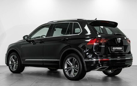 Volkswagen Tiguan II, 2018 год, 3 169 000 рублей, 2 фотография