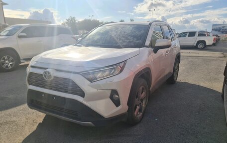 Toyota RAV4, 2022 год, 4 050 000 рублей, 1 фотография