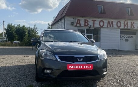 KIA cee'd I рестайлинг, 2010 год, 785 000 рублей, 3 фотография