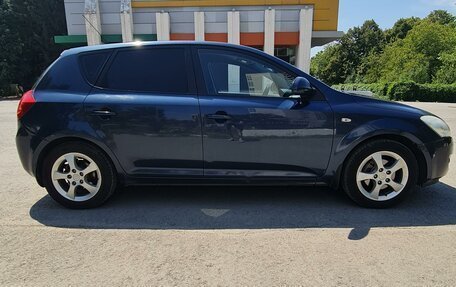 KIA cee'd I рестайлинг, 2008 год, 700 000 рублей, 5 фотография