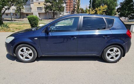 KIA cee'd I рестайлинг, 2008 год, 700 000 рублей, 3 фотография