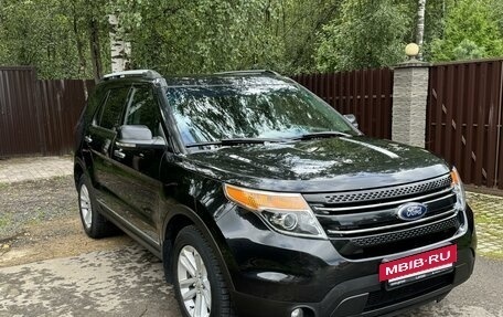 Ford Explorer VI, 2011 год, 1 825 000 рублей, 5 фотография