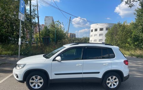 Volkswagen Tiguan I, 2015 год, 1 800 000 рублей, 4 фотография