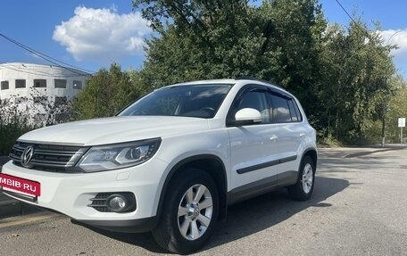 Volkswagen Tiguan I, 2015 год, 1 800 000 рублей, 3 фотография