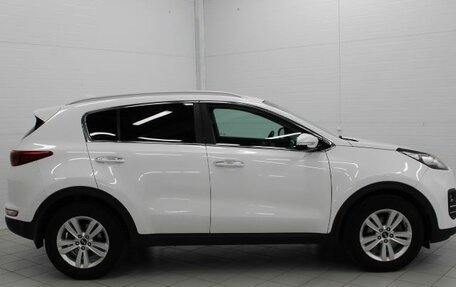 KIA Sportage IV рестайлинг, 2017 год, 1 700 000 рублей, 4 фотография