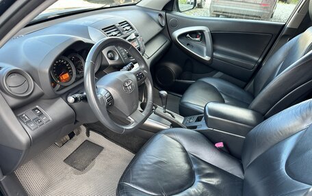 Toyota RAV4, 2010 год, 1 799 000 рублей, 13 фотография