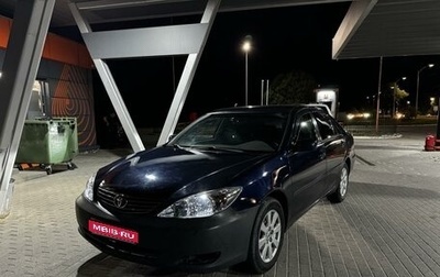 Toyota Camry V40, 2002 год, 650 000 рублей, 1 фотография