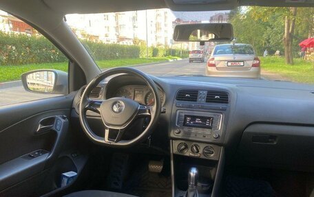 Volkswagen Polo VI (EU Market), 2016 год, 1 050 000 рублей, 5 фотография