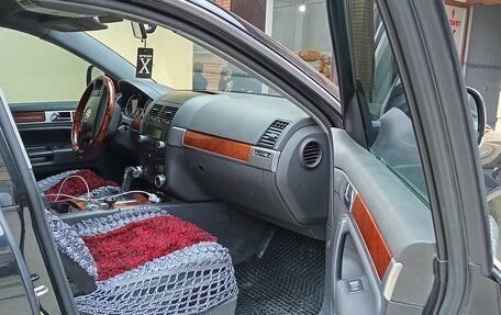 Volkswagen Touareg III, 2006 год, 1 280 000 рублей, 8 фотография